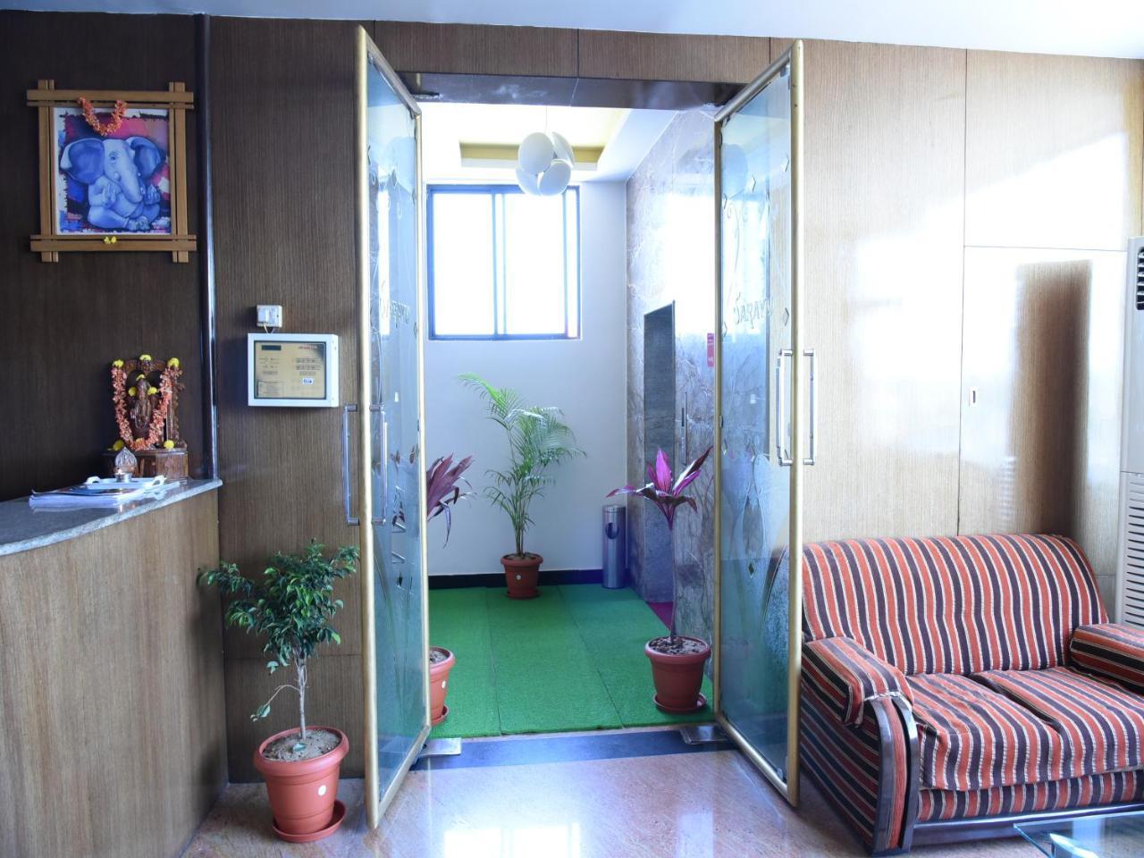 Hotel Sarayu Hassan Bagian luar foto